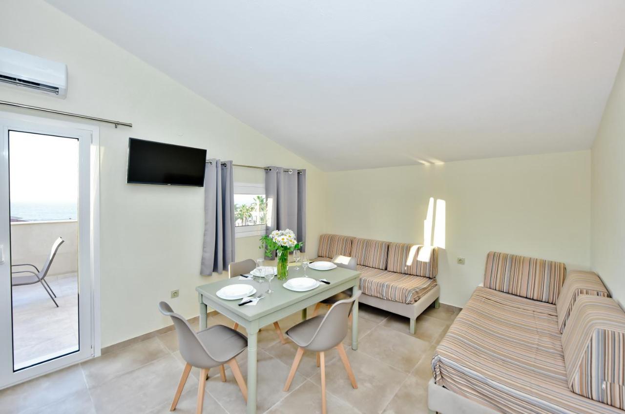 Golden Dream Apartments Anissaras ภายนอก รูปภาพ